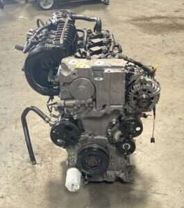 ENGINE QR25
