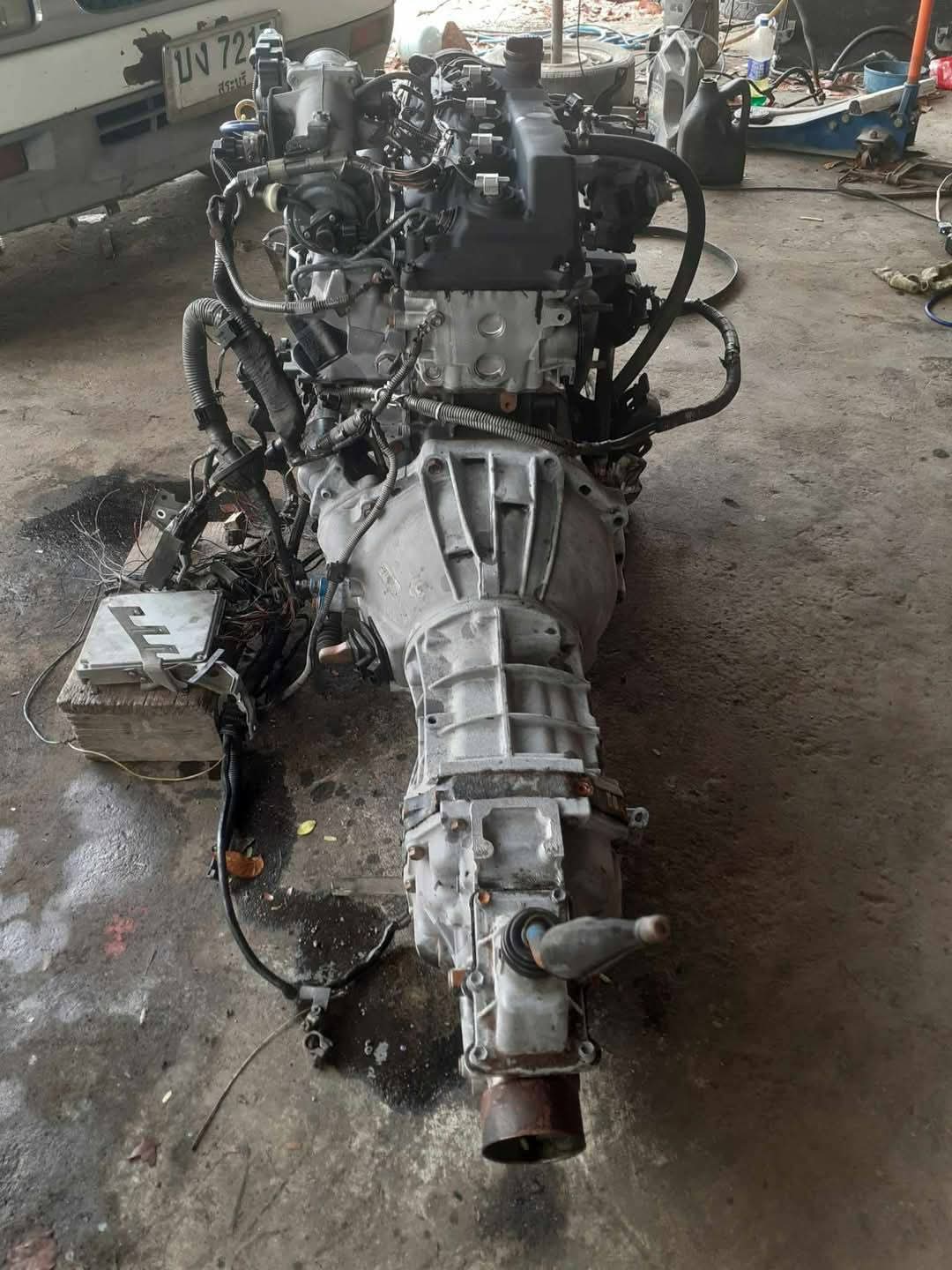 2KD-FTV engine - Image 5